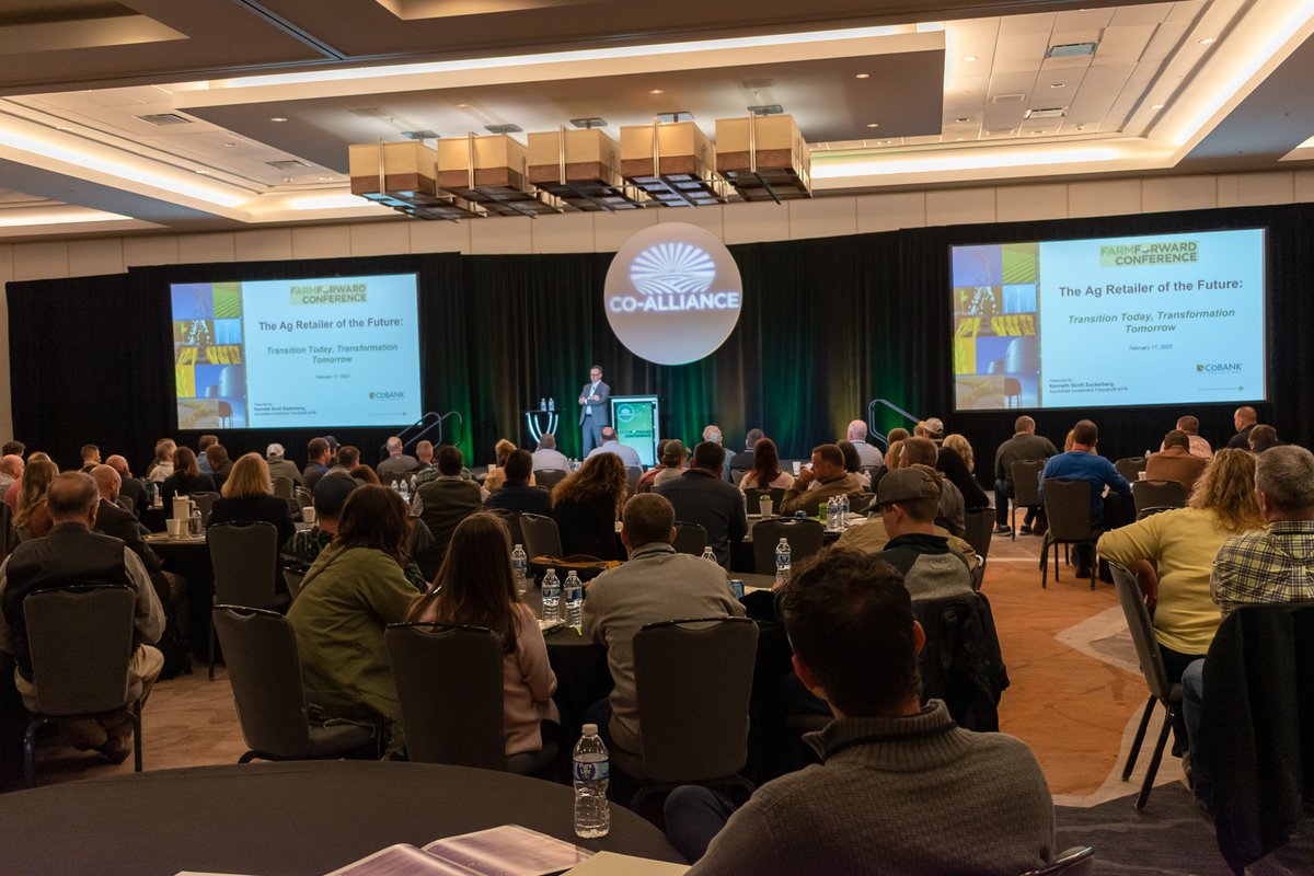 KeystoneCoop's tweet photo. We are excited to welcome over 200 customers to #FarmForward23! This morning growers were able to deepen their understanding and future of the business by hearing from Chuck Conner with @FarmerCoop, Jennifer Coleman with @AimpointRsrch, and @KZuckerberg with @CoBank. https://t.co/SlgjcOcxM4
