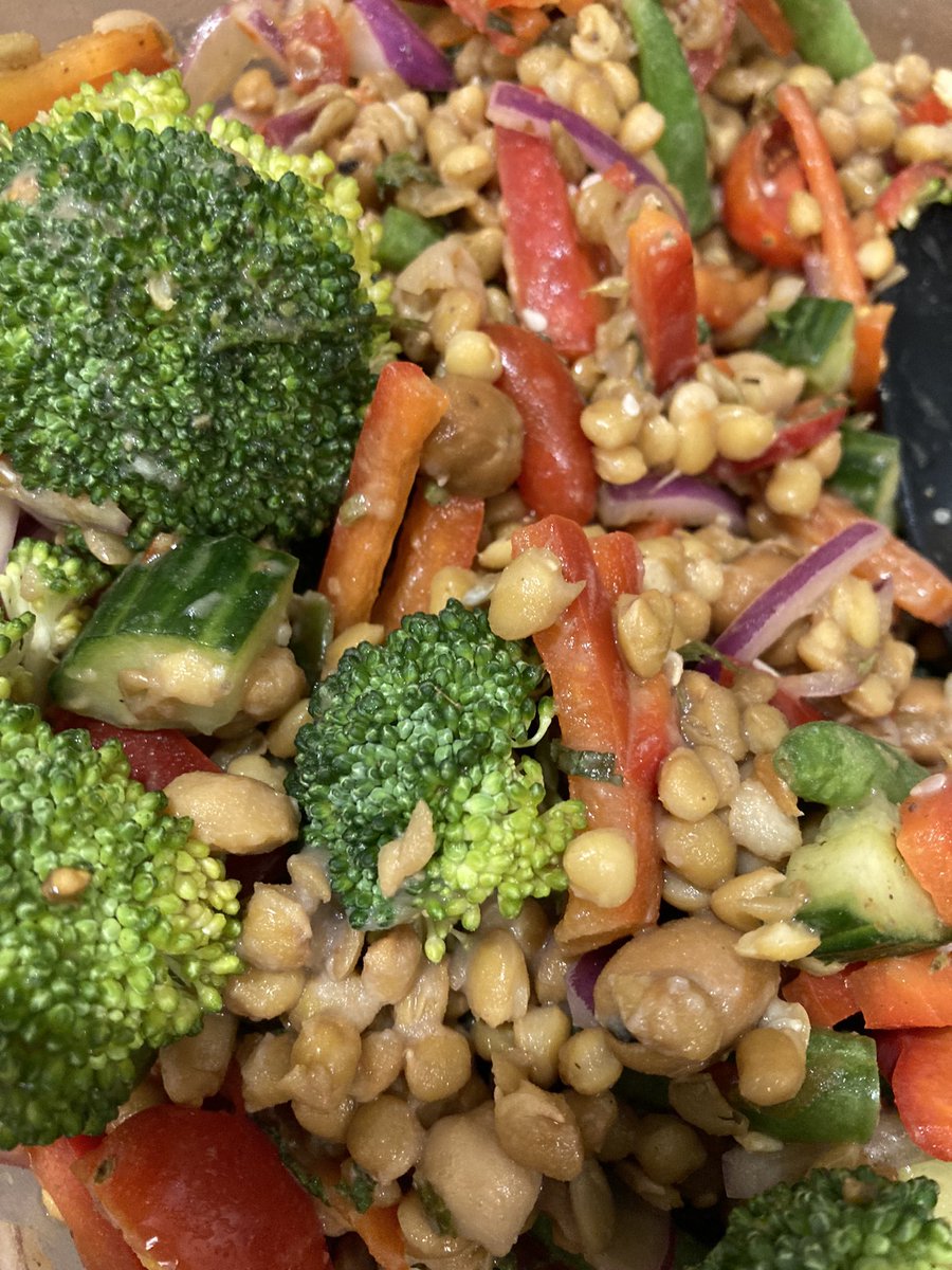 invadingviolet's tweet photo. #foodie #vegies https://t.co/GS3v6MJlbm