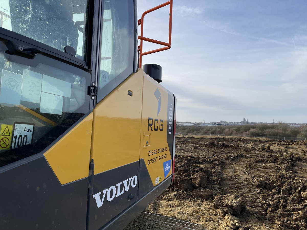 Great site visit to end the week, with a great view also! ⁦@SMT_GB⁩ ⁦<a href="/LincsCathedral/">Lincoln Cathedral</a>⁩