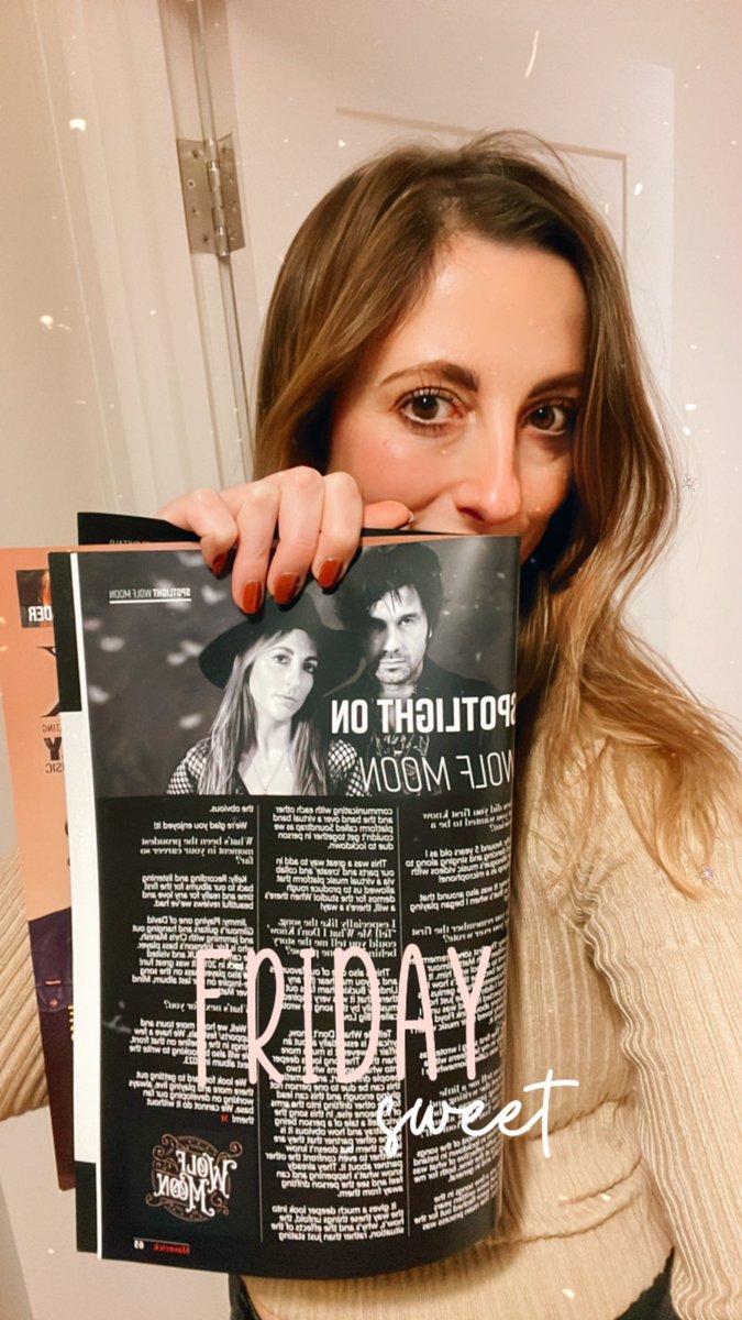 wolfmoonband's tweet photo. ✨It’s finally here!! We’ve just received our copy of this months @Maverick_mag  in which we are one of the Spotlight artists!✨
Grab your copy soon to read the full interview! 🤩

#magazine #artist #singersongwriter #feature #maverickmagazine #spotlight #thismonthsedition https://t.co/q9Wlwbzl9J