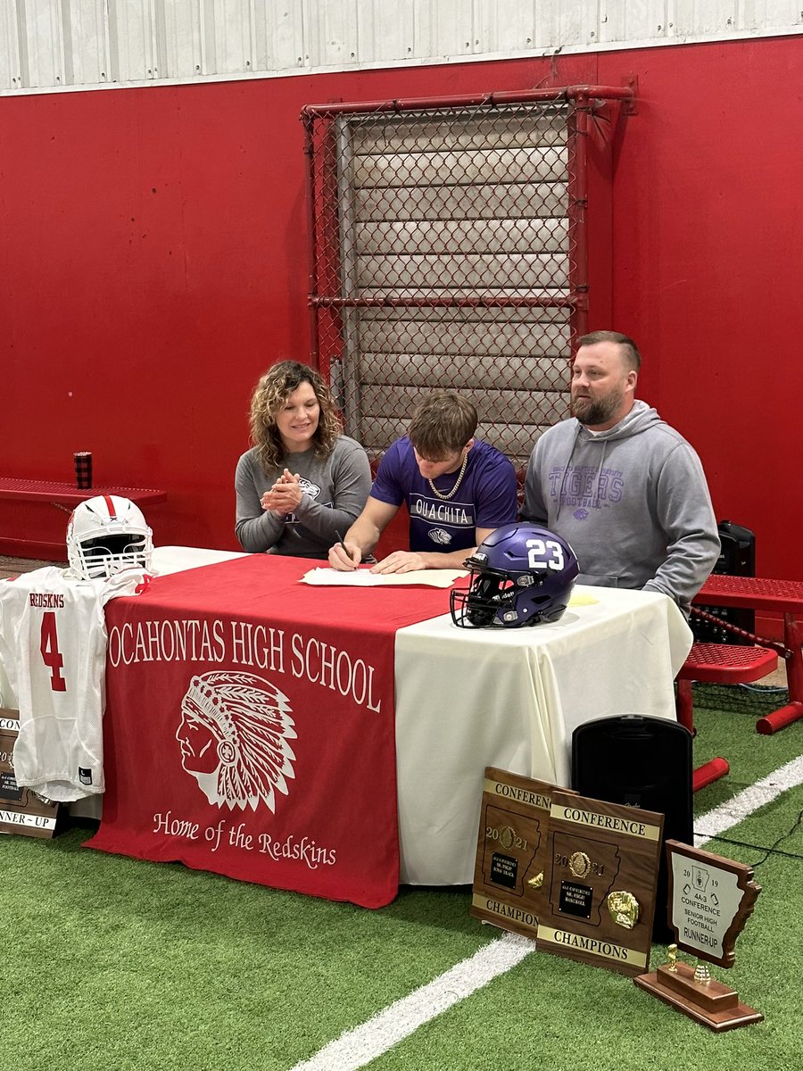 Congratulations to Connor Baker for signing with Ouachita Baptist!