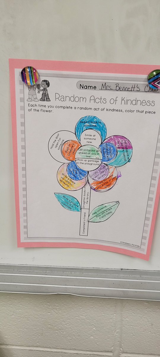 KnightEnloe's tweet photo. First grade students drew a piece of the flower with an act of kindness on it. As they did the act they colored it and glued it to build the flower! #alabamamtss #weprowlasone #championsarekind https://t.co/vZ8tqCh9gm