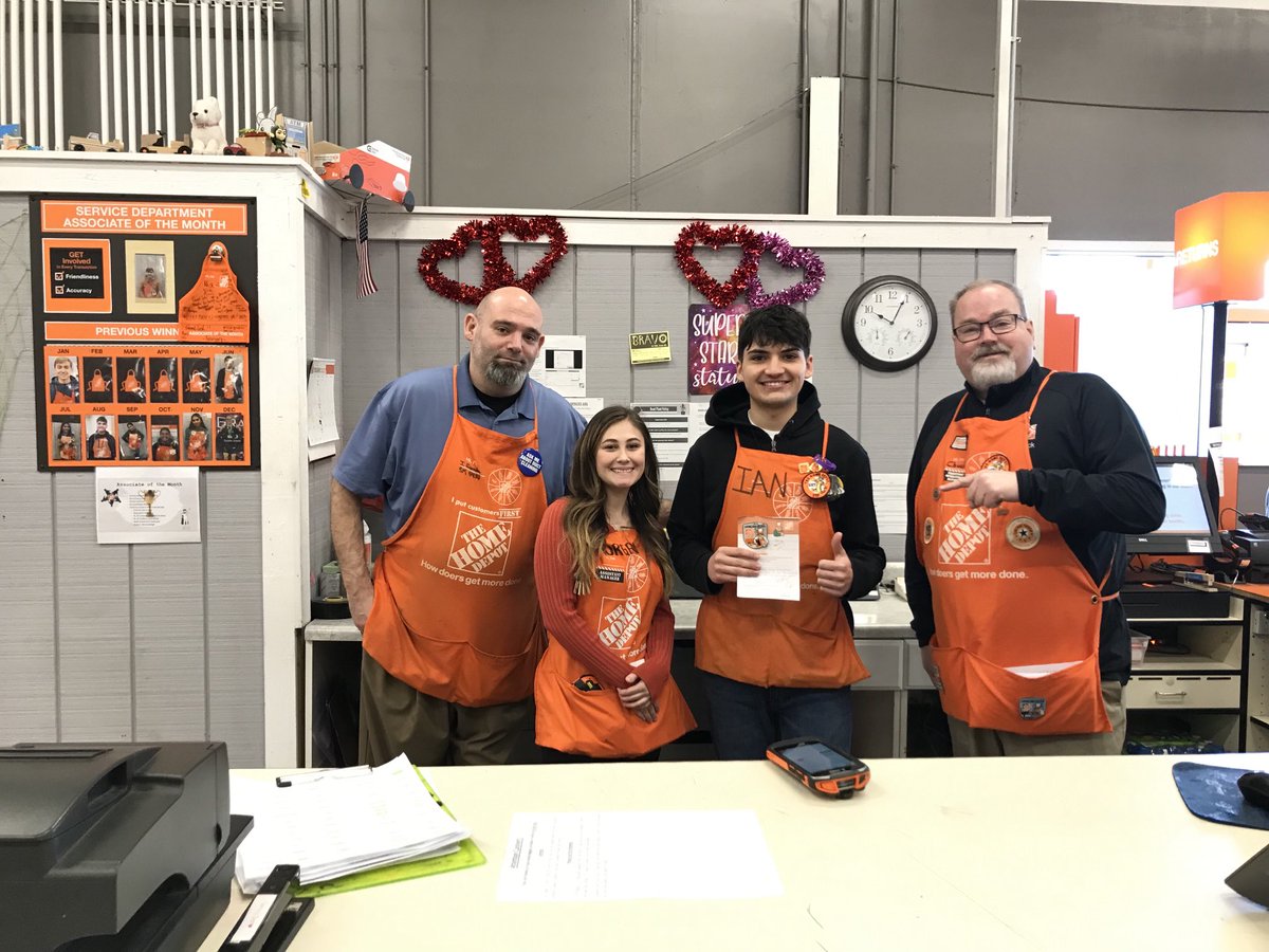 Great visit in 8431 Round Lake Beach this morning.   Newly promoted Service Dept lead Ian is a great team player who knows how to take care of our customers.    We appreciate you.