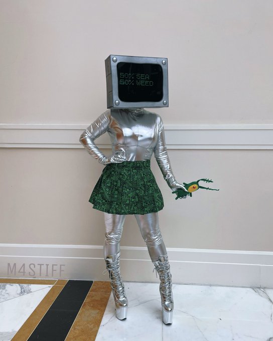 everything is chrome in the future! :] https://t.co/Q5KAufIppx