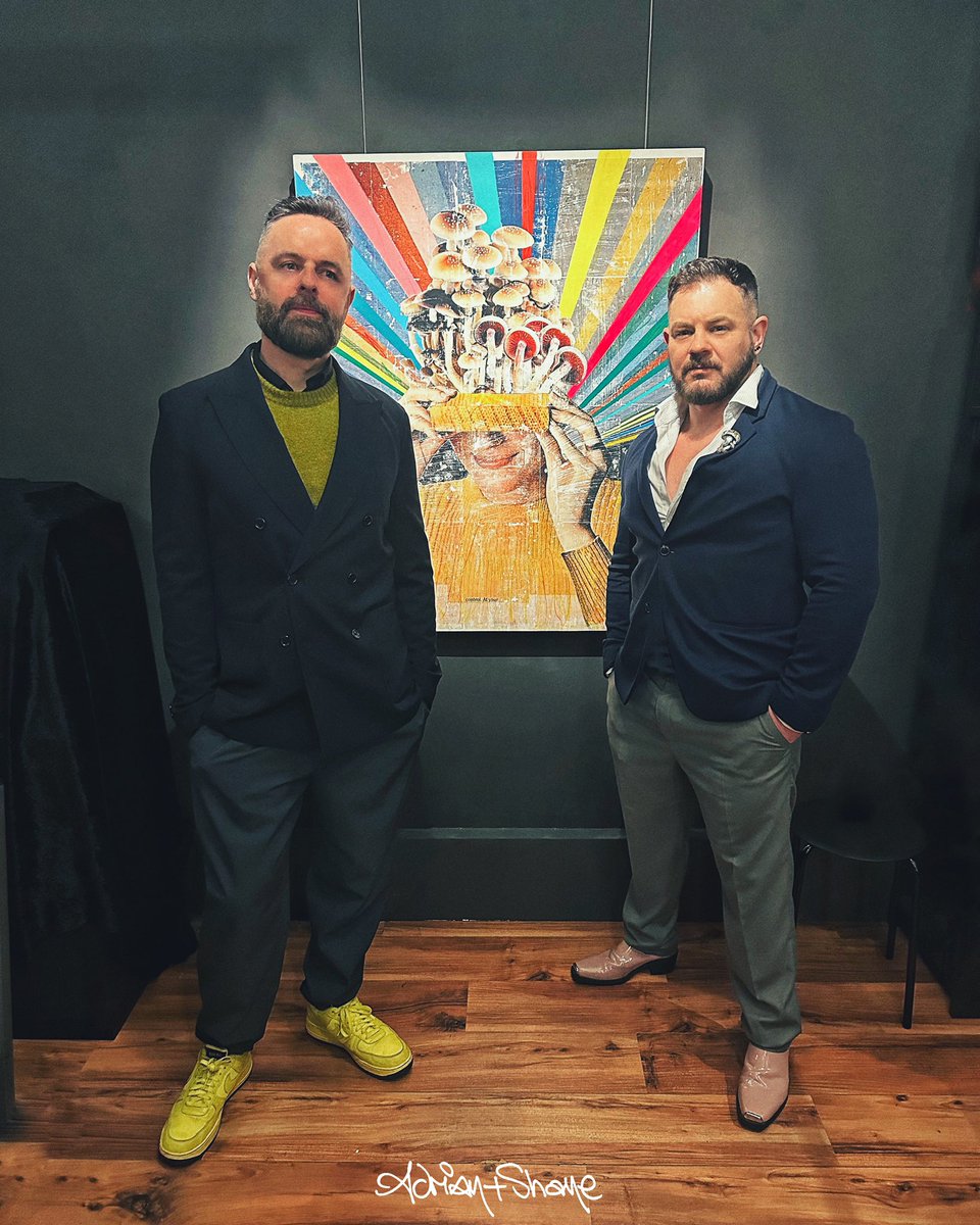AdrianAndShane's tweet photo. At the opening of ‘New Reality: Contemporary Collage in Ireland’ at GalleryX lastnight with artist Sean Hillen.
https://t.co/8rucgAAvdJ
@seanhillen #seanhillen #art #tomorrowissaturday @galleryxdublin https://t.co/8A42Kjwkmn