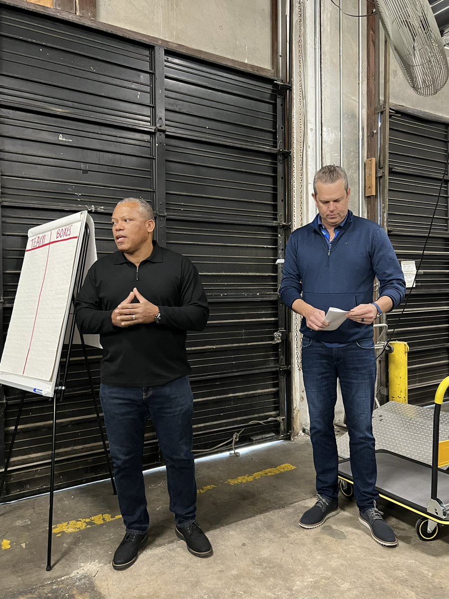 To keep improving on our customer’s experience you have to spend quality time where the work actually gets done! Today’s focus was our hardworking and amazingly caring team at United’s Baggage Warehouse. #beingunited