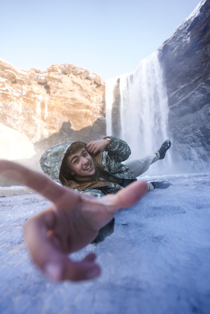 Inoxtag's tweet photo. 🧊🥶 Une arc glacial approche ! 

https://t.co/TcQKYgCC4s https://t.co/D3xDgYH6fb