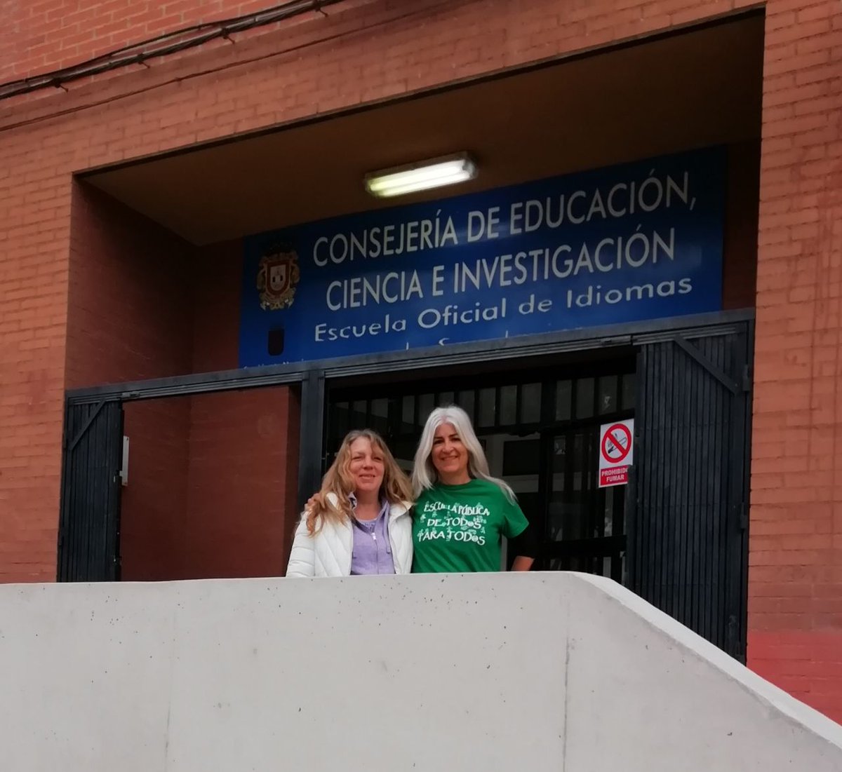 Docentes Unidos tweet media