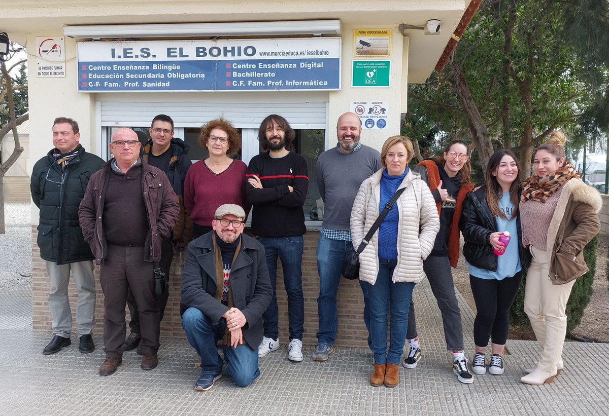 Docentes Unidos tweet media