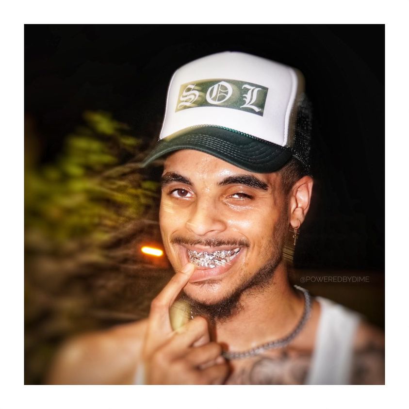 .@RemmyRasclat returns with his latest music video “Chrome”

bit.ly/3KhxDuR