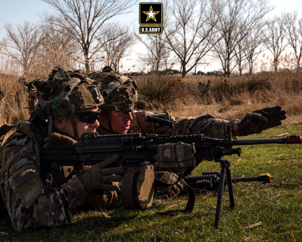 U.S. Army soldiers prepare to fire their rifles while conducting Force-on-Force training during Exercise Thracian Cooperation-23 (ETC23) in Greece.
usapatriotism.org/photos/2023/02…