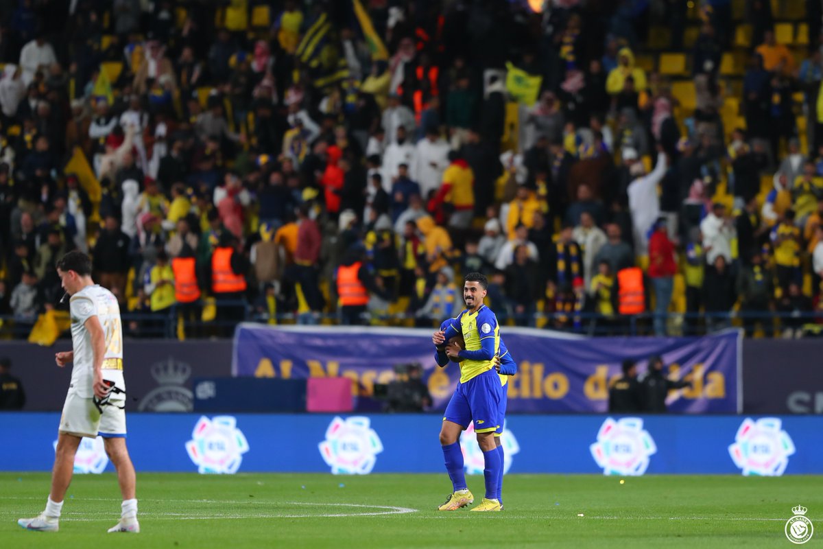 ليالي النصــر ما مثلك ليالي 💛
