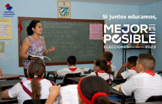Si juntos educamos, una #Cuba #MejorEsPosible
<a href="/elsa_ena/">Ena Elsa Velázquez Cobiella</a> <a href="/DiazCanelB/">Miguel Díaz-Canel Bermúdez</a> @JorgeLuisPerd20 <a href="/CubaMined/">MINED</a> <a href="/DrRobertoMOjeda/">Dr. Roberto Morales Ojeda</a>