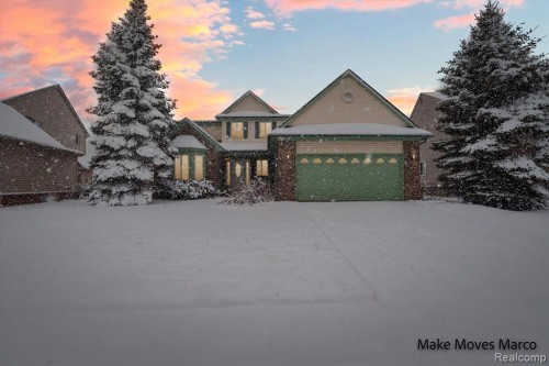 MortgageOneTeam's tweet photo. Just Listed: 7660 Pioneer Drive, Ypsilanti Twp, MI -  https://t.co/vENeivEo8u 

#homeforsale #newlisting #OpenHouse #MartinSamarcoMaxBroock https://t.co/m4Pj5U3l2Q