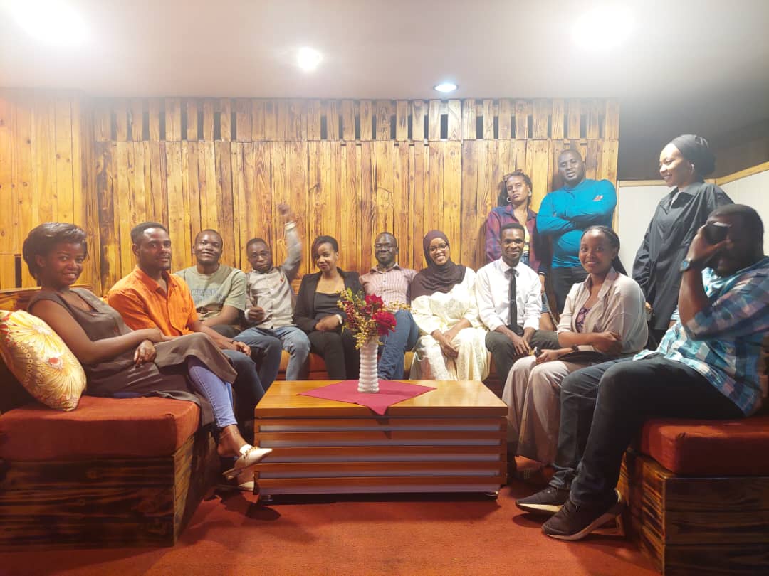 RCkigalicity's tweet photo. It's a wrap for the night, with recap from #Iam4Peace23 and Val gift breeze blowing the building. 

Look out for more fellowship updates!

#rotaract #rckc #rotaract250 https://t.co/mrvyJlbmM4