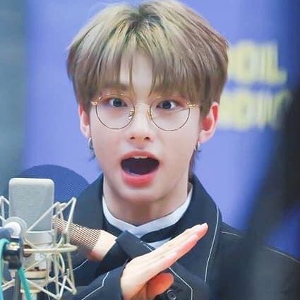 hyunieferrets's tweet photo. https://t.co/IO9jqgWZHs