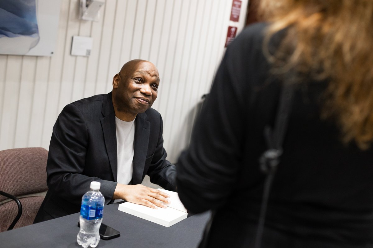 lenoirrhyne's tweet photo. The Visiting Writers Series continues to provoke thoughtful discussion and inspire new ideas with @espn's Howard Bryant offering insights on sports journalism and the march of history: https://t.co/LVFnlhjHjP https://t.co/P8HtT9SRKG