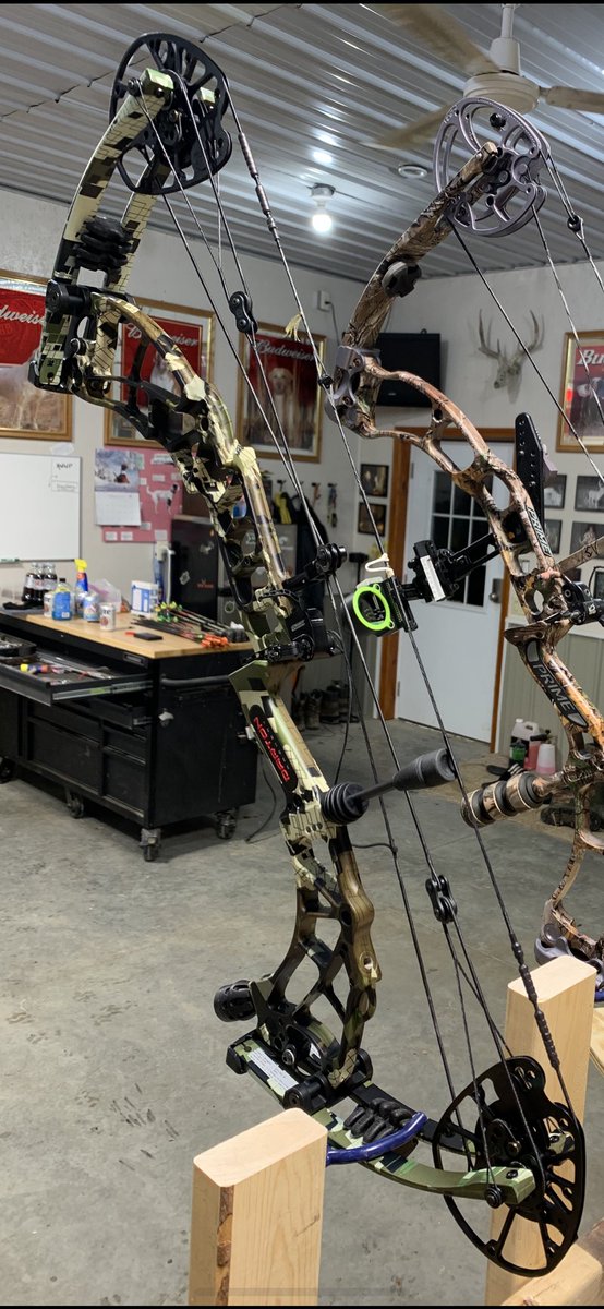 electric_hunt's tweet photo. Thank you to Jim and Jimmy Lutz at Lutz Archery in Montello WI for setting me up with a new Darton Prelude by @blackeaglearrow !  Jimmy had me shooting a bullet hole in 3 shots. 
Has a good draw cycle for the crazy speed with great back wall and holds solid at draw. 29.5”@ 70lb https://t.co/u7mH6TLj7v