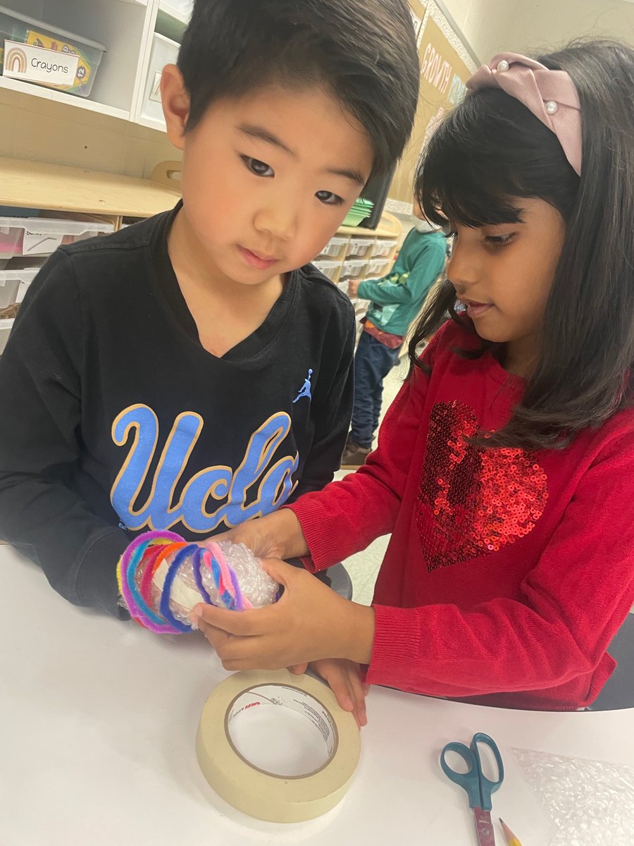 FESsteamlab's tweet photo. First graders studied animals and their functions. Then, they created an animal-inspired invention to solve a human problem! We all loved this biomimicry project. Go 1st grade! https://t.co/IpWn4zl7D8