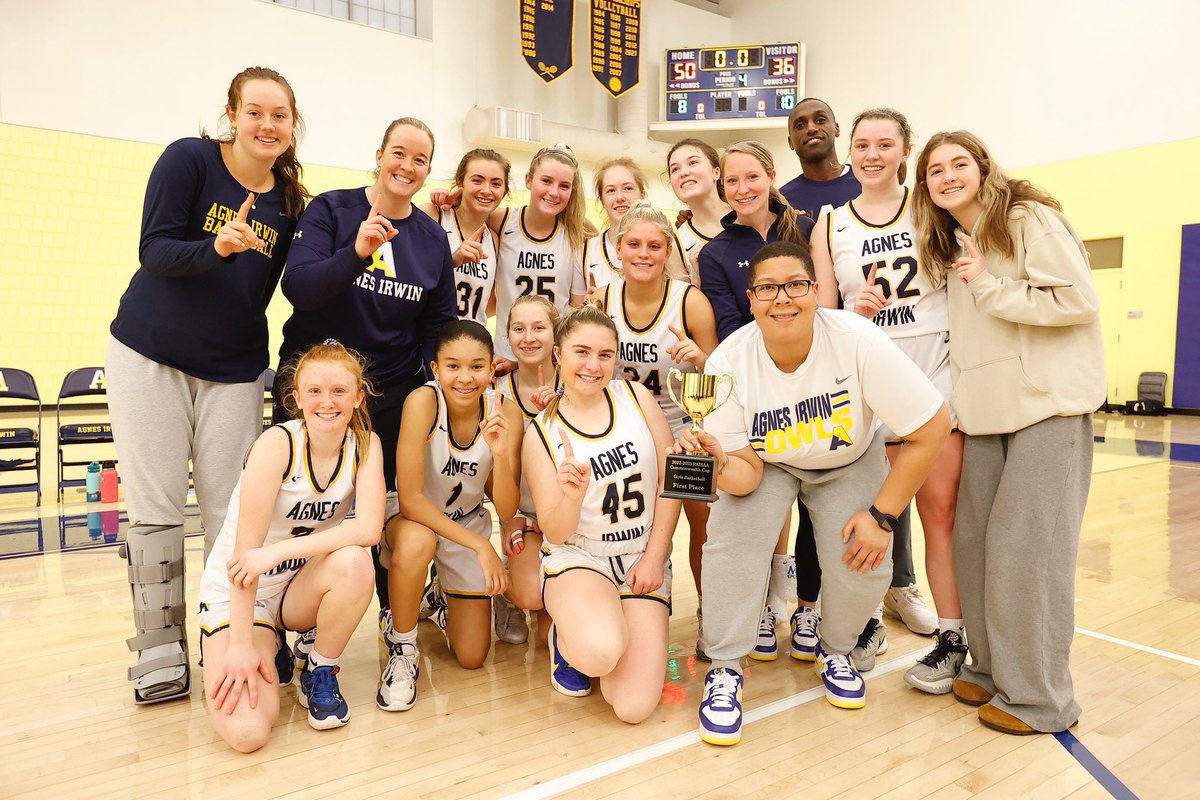 GIRLS Bball Final: <a href="/agnesirwinowls/">Agnes Irwin Athletics</a> <a href="/AgnesIrwin/">The Agnes Irwin School</a> are the Commonwealth Cup Champs 🏆🏀after defeating <a href="/SCHGirlsBB/">SCH Girls Basketball</a> <a href="/SCHBlueDevils/">SCH Academy Athletics</a> 50-36. Congratulations to both teams on a great season! 📸<a href="/Zam919/">Zamani Feelings</a>