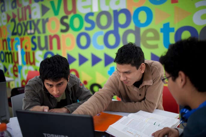 WBG_Digital's tweet photo. In Sub-Saharan #Africa alone, more than 230 million jobs will require #DigitalSkills by 2030.
Preparing youth with skills for the jobs of tomorrow is essential for transforming economies in developing countries. https://t.co/L16sTls7gx #PowerofDigital https://t.co/CkcWuGmeII