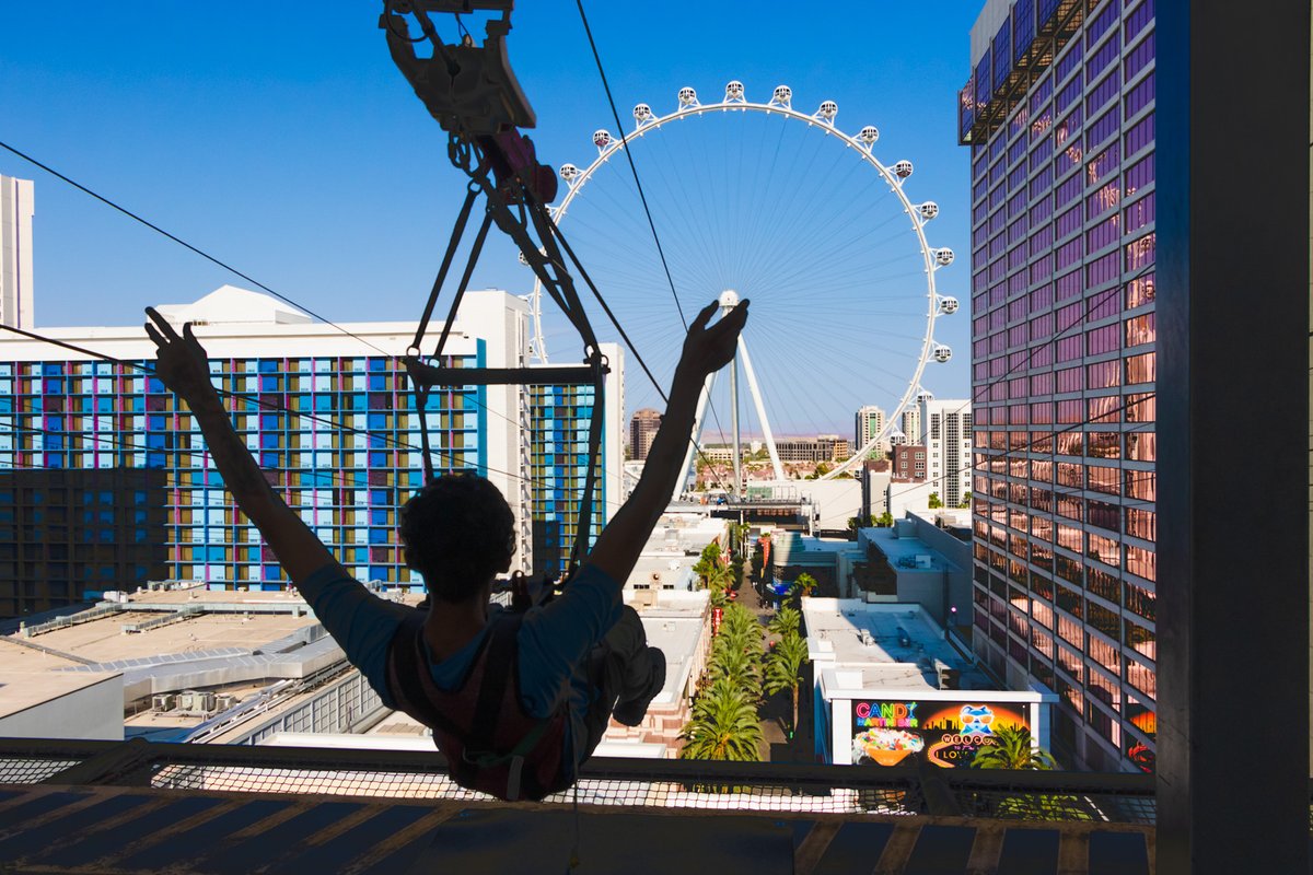 TheLINQ's tweet photo. Launch from a 12-story tower and soar 1,121 feet from the #VegasStrip, down The LINQ Promenade and finish at the @HighRollerVegas at speeds up to 35 mph. 🤪 🚀 #LINQlife
Fly Here: https://t.co/nfF5Rpt5pJ https://t.co/izzkMalEFN