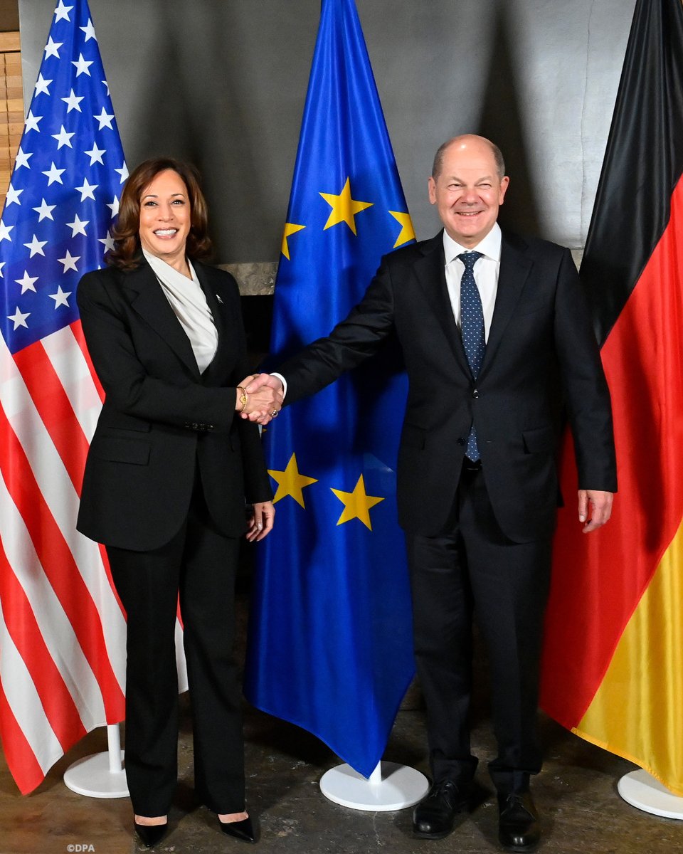 GermanyinUSA's tweet photo. Germany is united with allies in support for #Ukraine. Today at #MSC2023, German Chancellor Scholz, @Bundeskanzler, greeted @VP Harris and American members of Congress in his speech. He also met with the Vice President.

"We are honored to have you here," he said. https://t.co/5MBfTjYsbw