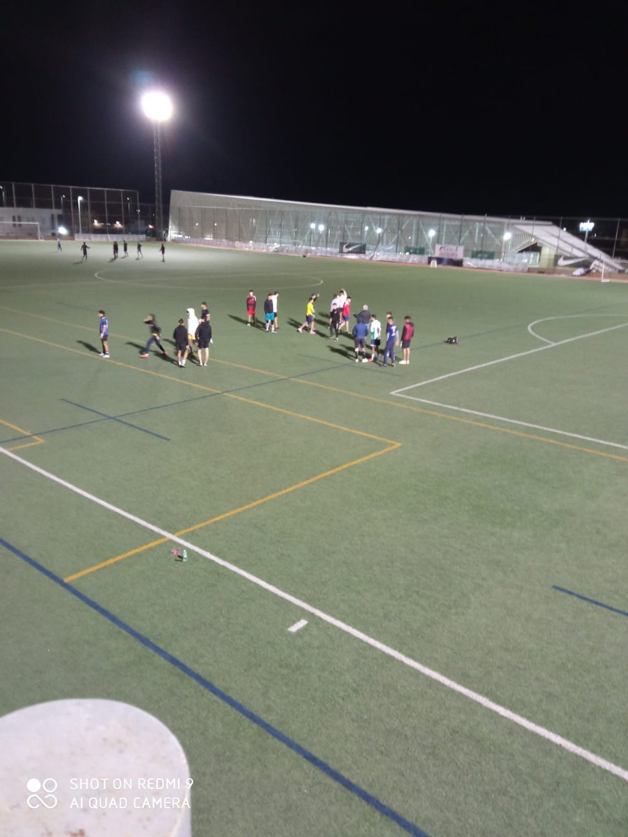 Nueva jornada del "Por fin viernes" 🙂 
#Masquefamilia