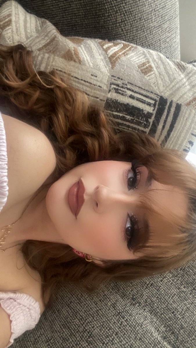laney_spaney's tweet photo. 💘🧸 https://t.co/jxvPFTb72S
