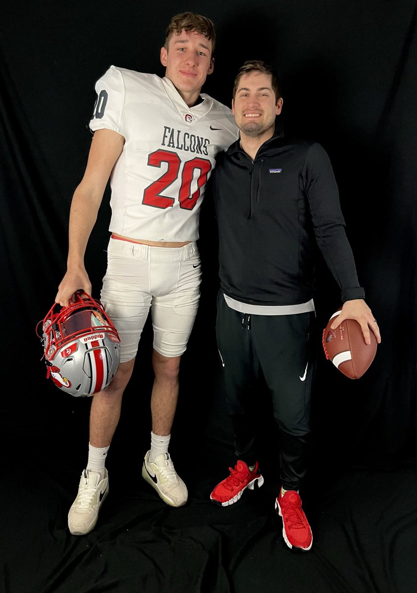 HudsenScott's tweet photo. Blessed to receive an offer @FalconsFU @Coach_Howell87 @CoachKellyFU https://t.co/ZIOZ0gB8RK