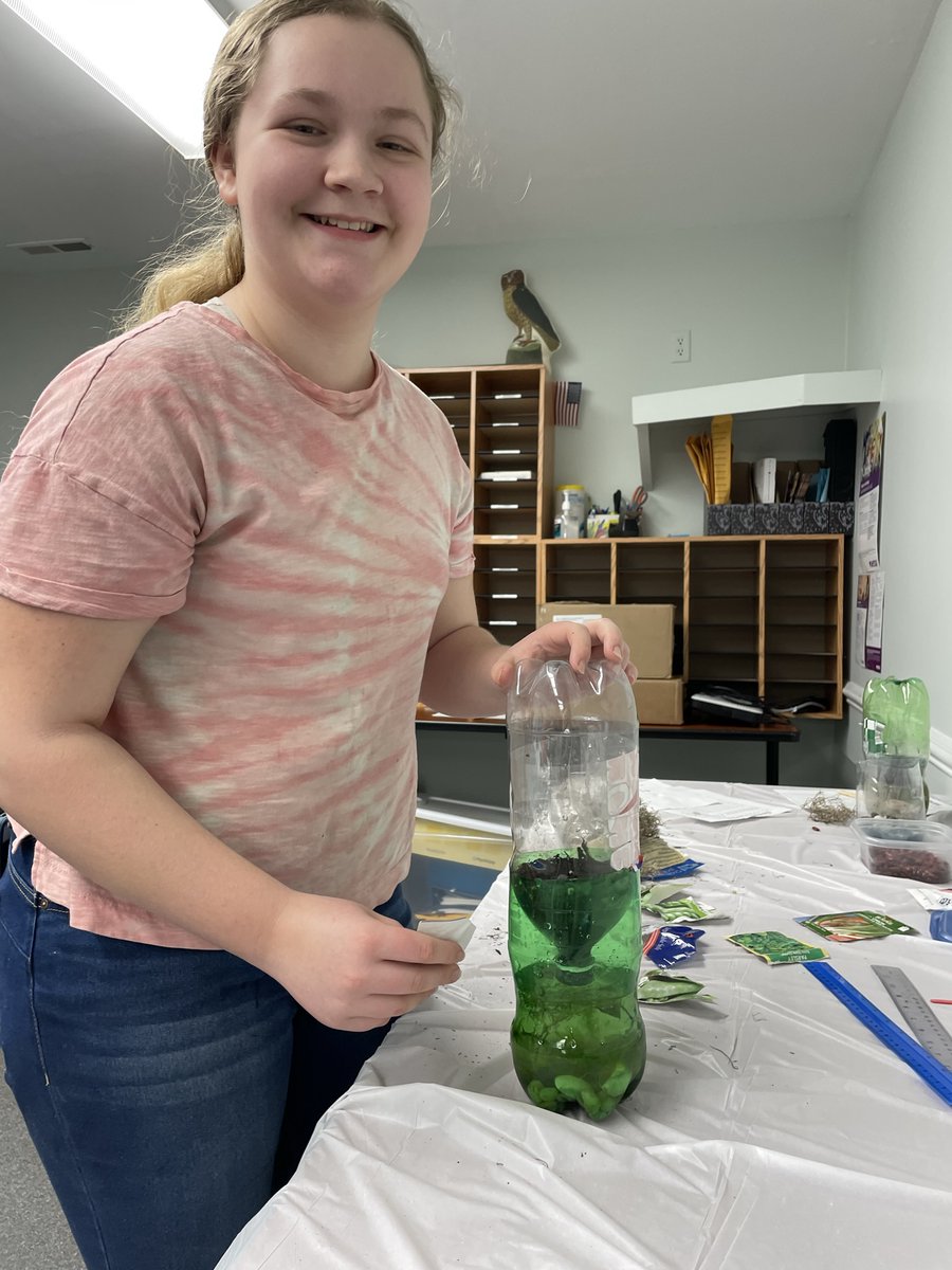 HanoverSchools's tweet photo. HOO LOVES STEM?! @OnlineHanover hosted an EcoBottle/STEM Night at the "Nest" in Ashland on Thursday that brought together not only OWL students from across the county, but students from several other schools as well! We love how these owls are #OWLwaysLearning! https://t.co/CMypUziKQM