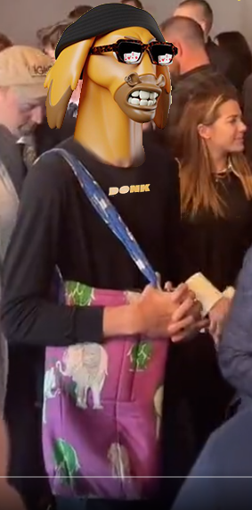 ToteedGNJ's tweet photo. @thenftake Let me Donk your Vitalik!π«‘
#Donkish https://t.co/yTAx9kyoPT