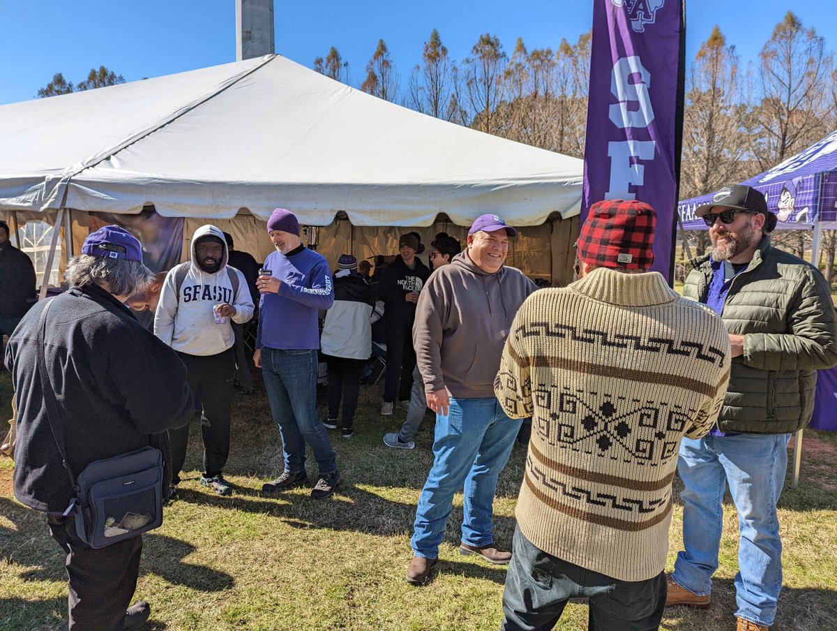 SFASU's tweet photo. Happy #SFASpiritFriday to those attending the Hecklers &amp; Haze alumni reunion! For tickets to the @SFA_MBB game planned for 2 p.m. tomorrow, visit https://t.co/NX23nQT8kK. The fun begins at 4 p.m. at Fredonia Brewery and tailgate at 10 a.m. tomorrow in the commuter parking lot. https://t.co/PfIMcWMALF