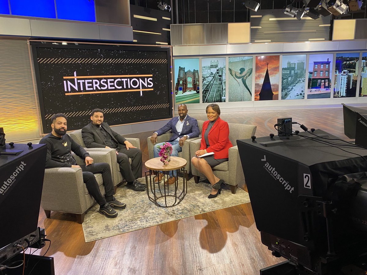 OGCooking's tweet image. Tune in to a new episode and great conversations on Intersections ⁦@TheCW⁩ this Sunday at 11:30am simulcast on @CBSN as well then it can be seen on ⁦@KDKA⁩ website. #conversations #community #neighborhoods ⁦@LisaSmithKDKA⁩ ⁦⁦