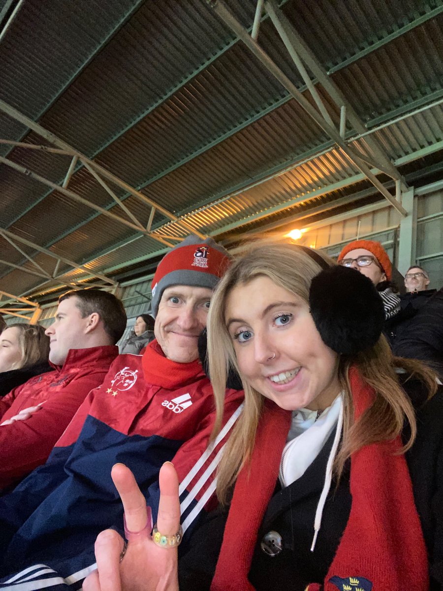 We’d love a trip to Béziers!  #Thomandparkselfie <a href="/Munsterrugby/">Munster Rugby</a>