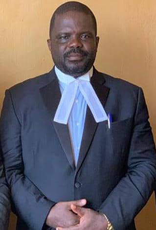 JudiciaryofSL's tweet photo. Court of Appeal Judge presiding over cases at the SOMC, Justice Samuel O. Taylor has sentenced Mohamed Kamarainba Mansaray to 32 years imprisonment after being found guilty on all 8 Counts.
Co-accused, Marion Arouni was also sentenced to 15 years. Sentences to run concurrently. https://t.co/KyDXjhq8pI