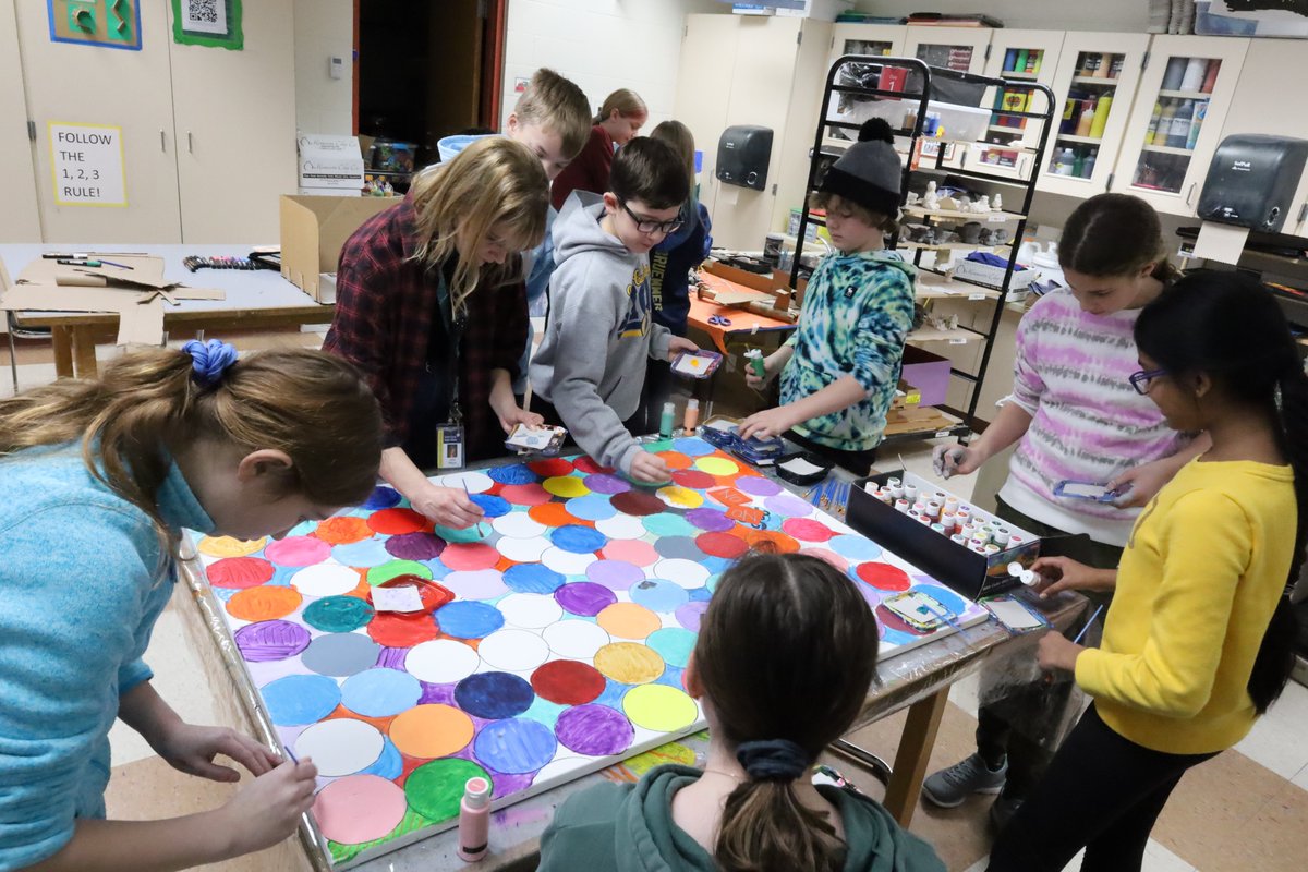 ISD112's tweet photo. Make sure to check out our newest #EyeOnECCS where specialists from @BluffCreekElem are featured. We have an incredible team in art, music, physical education, and technology in the building! #ECCSLeadsTheWay
https://t.co/DvaIFCMYEd https://t.co/UMB3TMMtfH