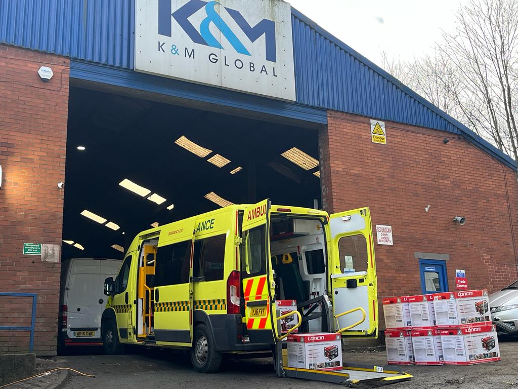 NathanEvansTeam's tweet photo. From
@kandmglobal Oldham
to @JDavidsonScrap 
to Channel Tunnel
to somewhere in Germany with thanks to @IndependentVeh for fixing the brakes #Ukraine #SlavaUkraïni https://t.co/AbiKxm4ktf