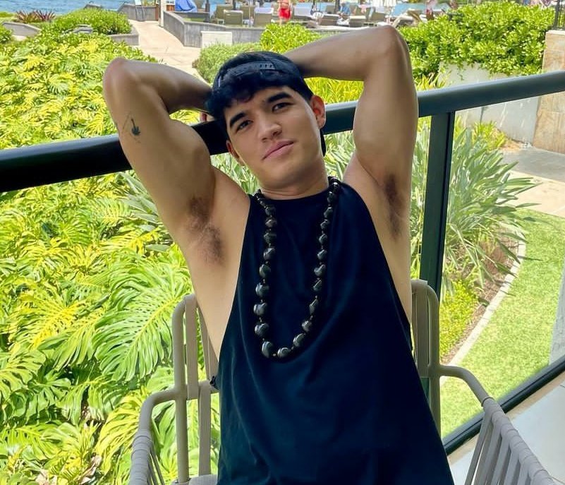 Heart Eyes😍 on Twitter "RT male_celeb_ass Pits 78"