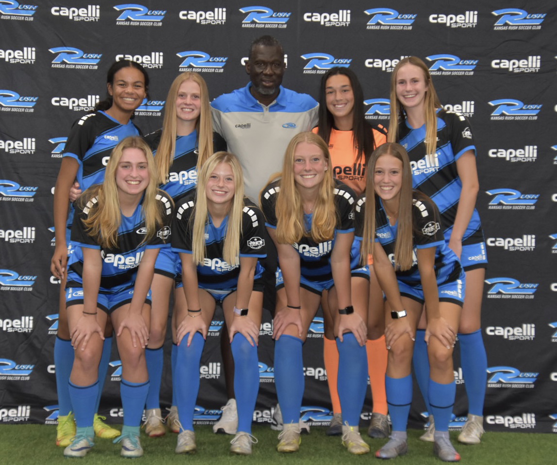 Celebrating our seniors this weekend with 3 cross-conference match-ups in STL.

<a href="/GAcademyLeague/">Girls Academy</a> <a href="/KS_RushSoccer/">Kansas Rush Soccer Club</a>