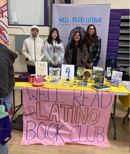 Day 2 of Move Up Days! Today we had 8th graders from Ft. Miller stopping by our Book Club table!