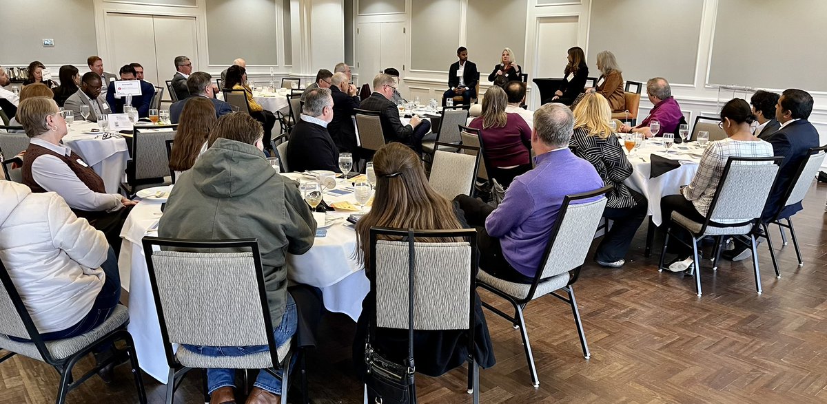 TechTitansTexas's tweet image. Thank you to the fantastic panel and attendees today at today’s #techindustryluncheon
