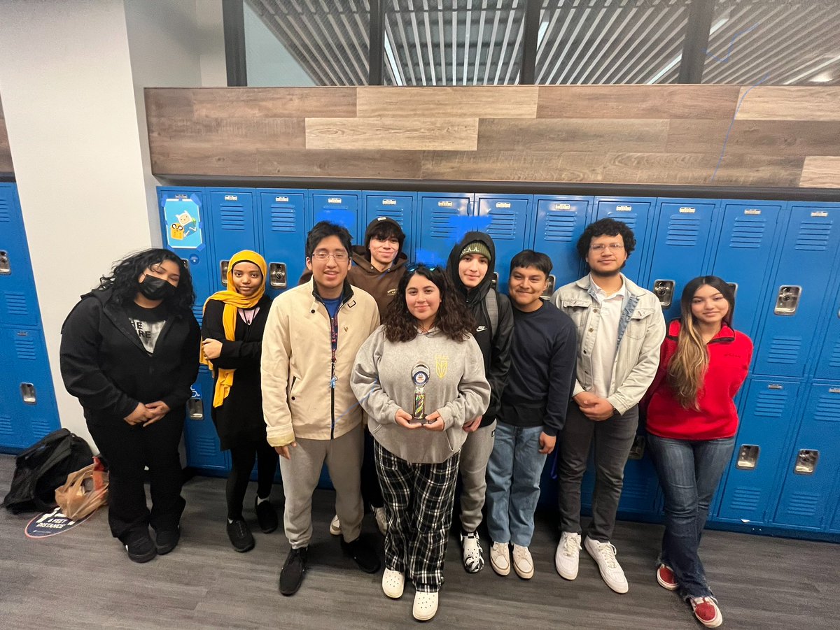 AcademyDevry's tweet photo. Congratulations to our Robotics Team! Rookie Sensation Recipient at the 2022-2023 First Tech Challenge Chicago North League Tournament! We ♥️ BOTMAN! @ChiPubSchools @devryuniv @FIRSTweets https://t.co/yFTjNDklHL