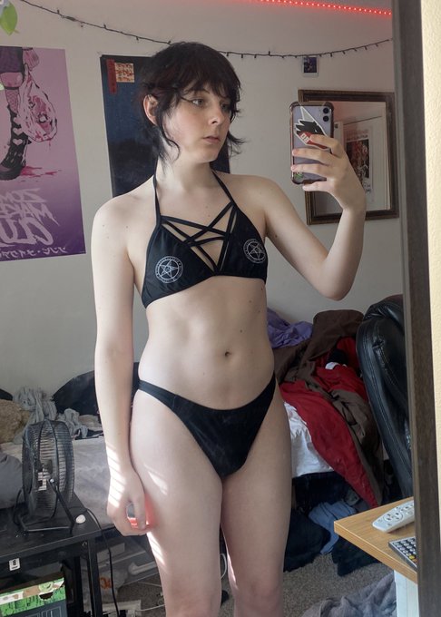 1 pic. My own summer https://t.co/igSUpqFLH0