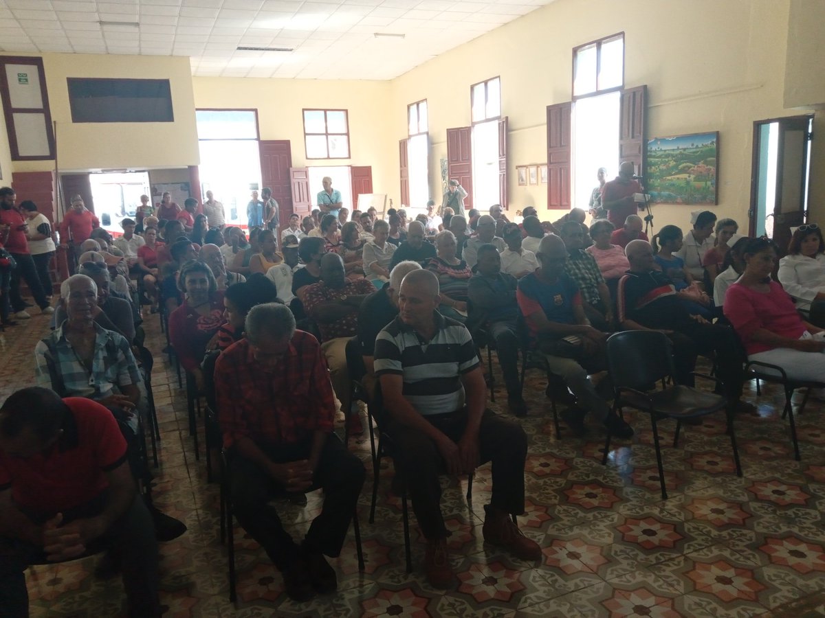 Hasta el Consejo Popular de Mocha llegan nuestros candidatos a diputados de la Asamblea Nacional del Poder Popular.
#Cuba
#MejorEsPosible 
#MatanzasEnVictoria
#MatancerosEnVictoria
#Matanzas
El 26 Votamos por todos