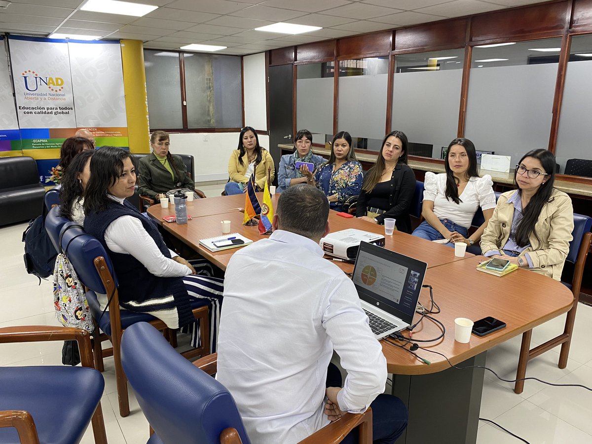 Inducción y Reinducción Equipo de Docentes Cadena de Formación en Alimentos ! Más Unad mas Equidad ! <a href="/AlimentosUNAD/">Alimentos UNAD</a> <a href="/UniversidadUNAD/">Universidad UNAD</a> <a href="/ClaudioCamiloG1/">Claudio Camilo Gonzá</a> Desde José Acevedo y Gómez-  ZCBC - vida académica y vida universitaria