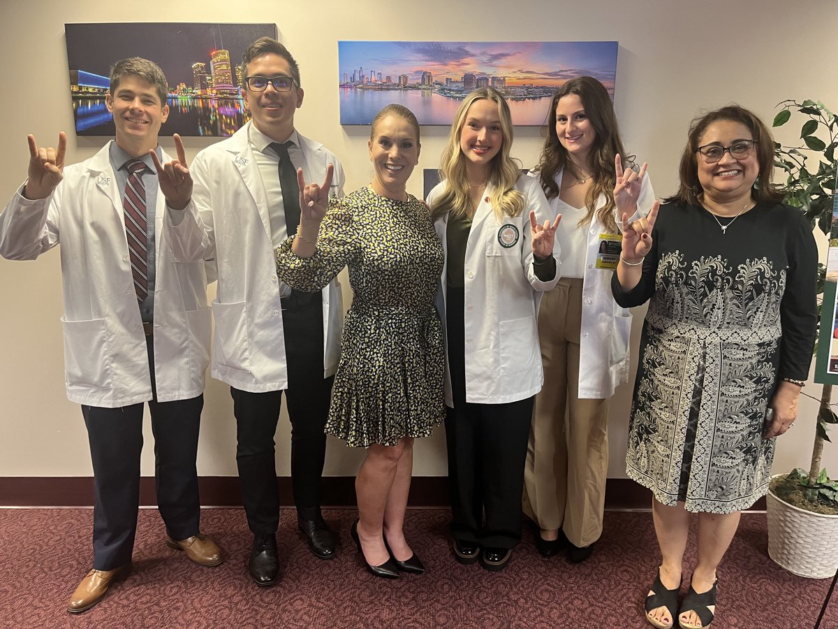 USFNurseDean's tweet photo. Representative Karen Gonzalez Pittman is a third-generation Tampanian, lifelong Hillsborough County resident, and @USouthFlorida alumna. While visiting the Capitol for #USFDay, we learned about her passion for healthcare! https://t.co/MHkl6agzvq