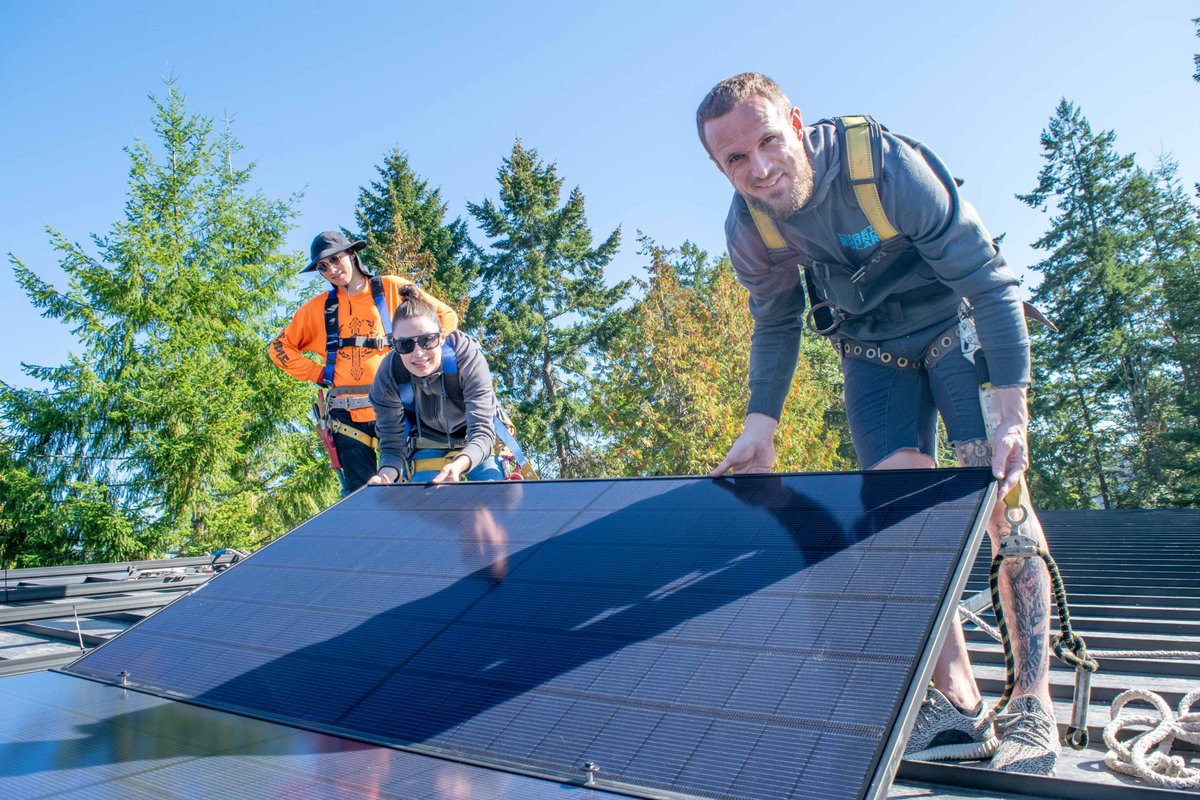 PugetSoundSolar's tweet photo. Soccer's starting! Read our Puget Sounders Solar case study.
Learn about solar and how you can win a personalized autographed print of one of Stefan Frei's art pieces ...
https://t.co/zvvRNkCWiB
#soundersfc #therealstefan24frei #pugetsoundsolar #seattle #solar https://t.co/w9bbv5lULO