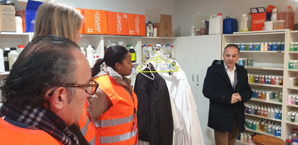 CampusJump's tweet image. El curso de Los secretos del éxito empresarial ha continuado esta semana con una magnífica formación de la mano de @Disarp  gandiainnova.webs.upv.es/blog/2023/02/1… #muchasgracias