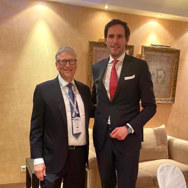 Wopke Hoekstra (@wbhoekstra) on Twitter photo Pleasure to meet <a href="/BillGates/">Bill Gates</a> on the sidelines of #MSC2023. The Netherlands and the <a href="/gatesfoundation/">Gates Foundation</a> cooperate closely through different multilateral funds. We discussed pressing humanitarian issues and our joint efforts in this area. Pleasure to meet <a href="/BillGates/">Bill Gates</a> on the sidelines of #MSC2023. The Netherlands and the <a href="/gatesfoundation/">Gates Foundation</a> cooperate closely through different multilateral funds. We discussed pressing humanitarian issues and our joint efforts in this area.